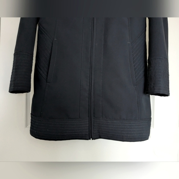 London Fog. Rain Jacket. Navy. Small - Picture 8 of 16